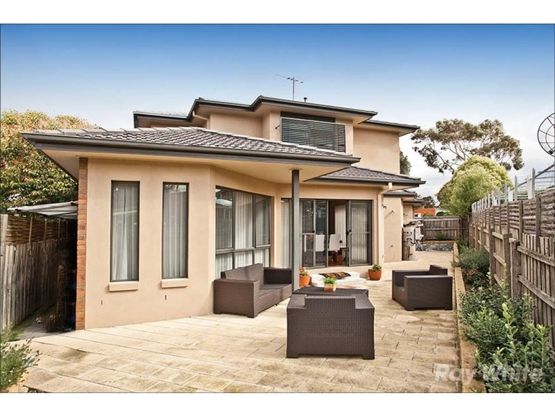 2/48 Delmore Crescent, Glen Waverley VIC 3150
