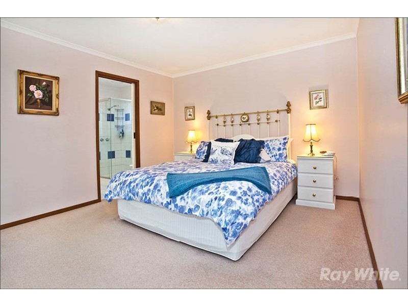 12 Ryrie Place, Vermont South VIC 3133