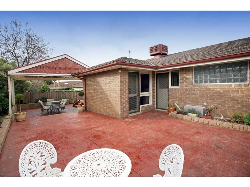 5 Christina Close, Wheelers Hill VIC 3150