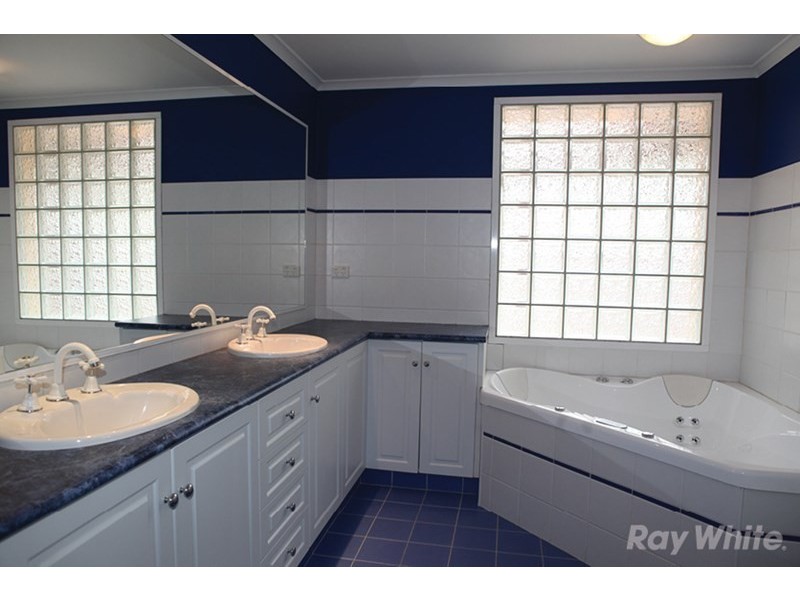 44 Windella Crescent, Glen Waverley VIC 3150