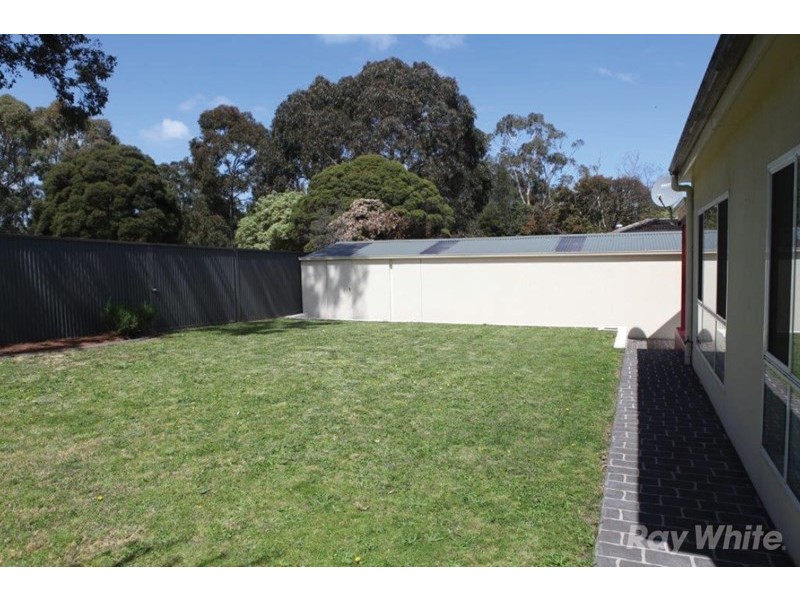 44 Windella Crescent, Glen Waverley VIC 3150