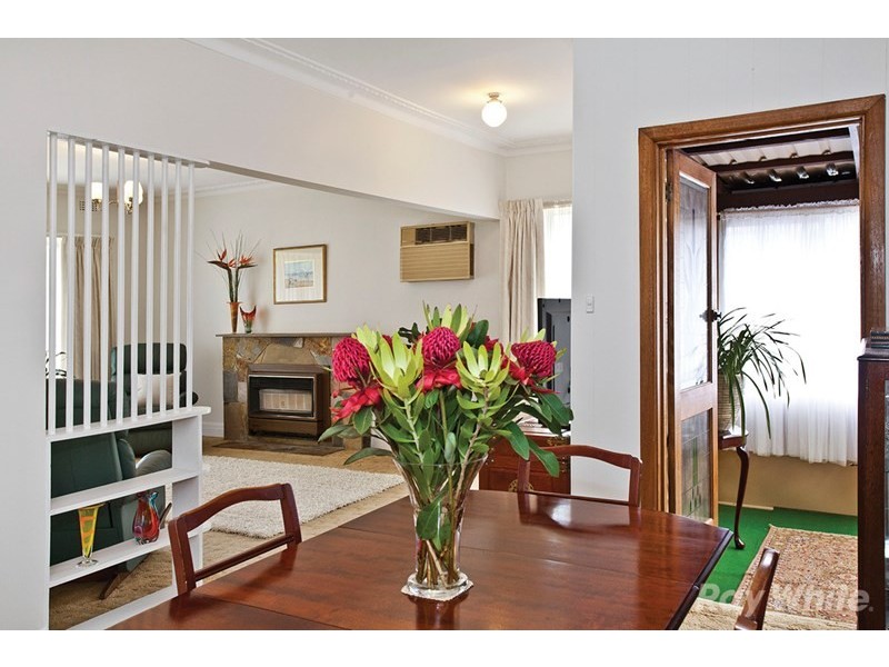 12 Jordan Grove, Glen Waverley VIC 3150