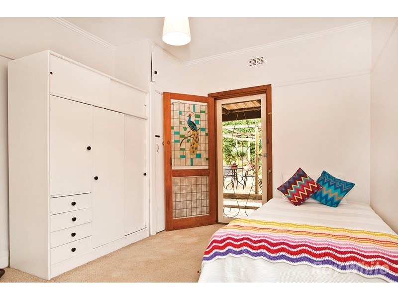 12 Jordan Grove, Glen Waverley VIC 3150