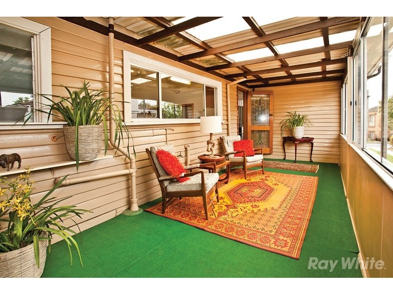 12 Jordan Grove, Glen Waverley VIC 3150