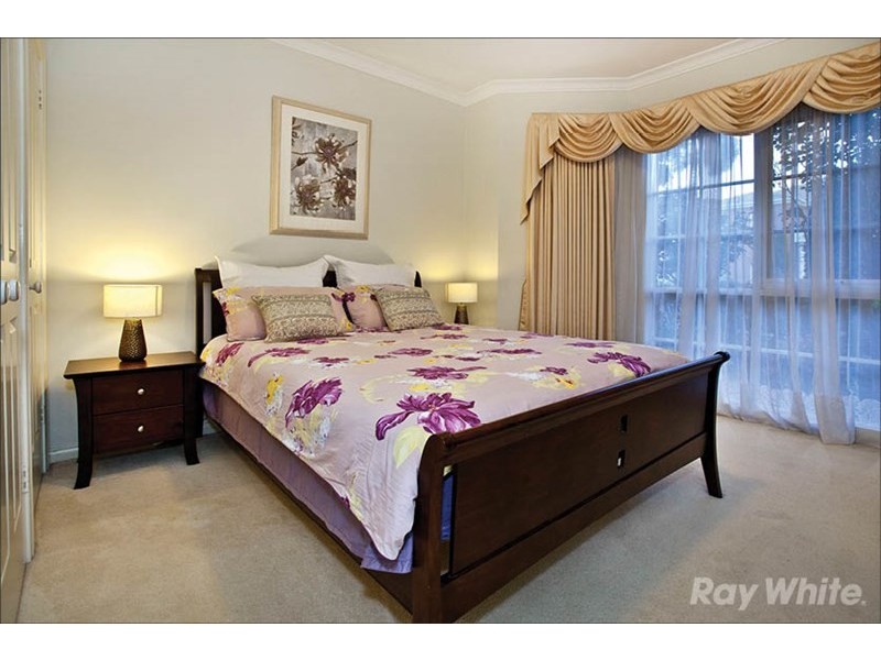 7 Peartree Way, Glen Waverley VIC 3150