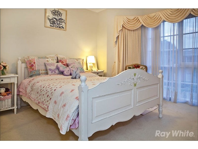 7 Peartree Way, Glen Waverley VIC 3150