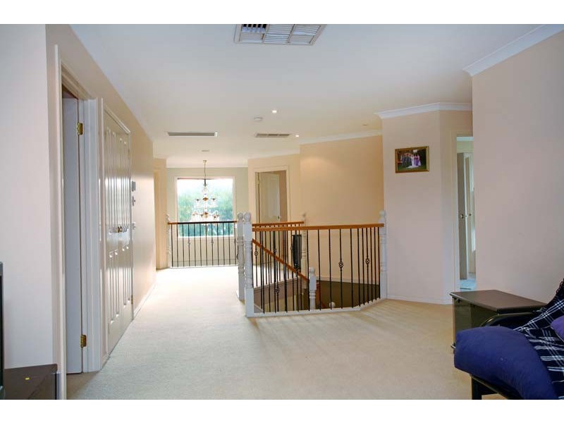 119 Herriotts Boulevard, Glen Waverley VIC 3150