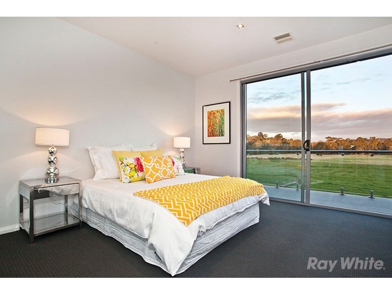 20 Royal Oak Court, Mulgrave VIC 3170