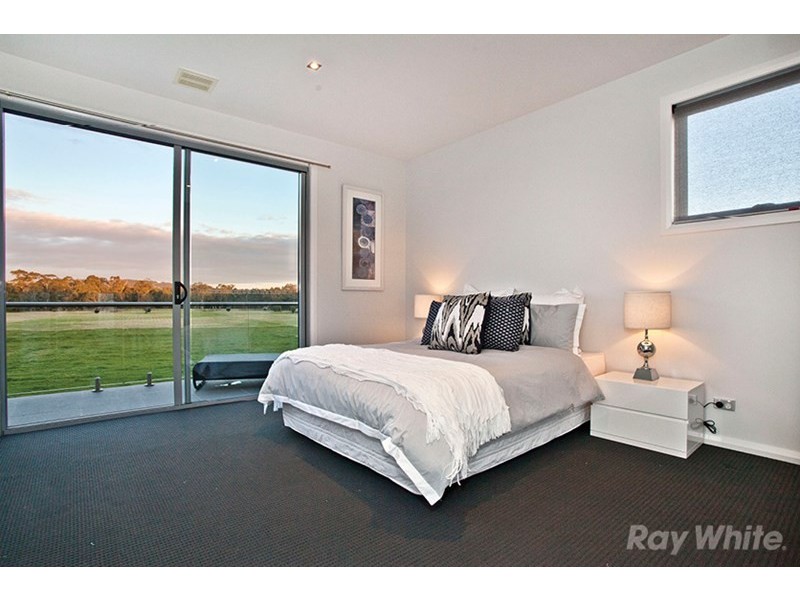 20 Royal Oak Court, Mulgrave VIC 3170