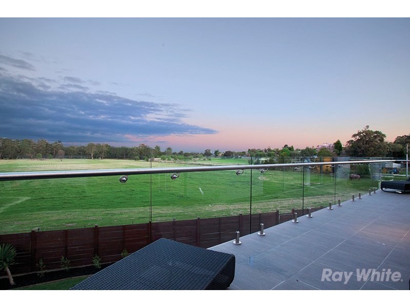 20 Royal Oak Court, Mulgrave VIC 3170