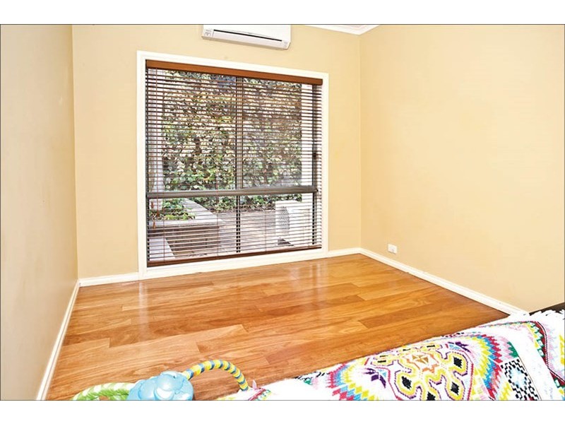 31 Silverwood Way, Glen Waverley VIC 3150