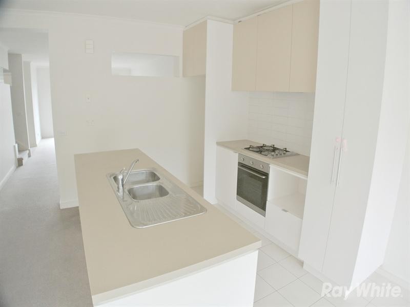 12 Selhurst Park Road, Mulgrave VIC 3170