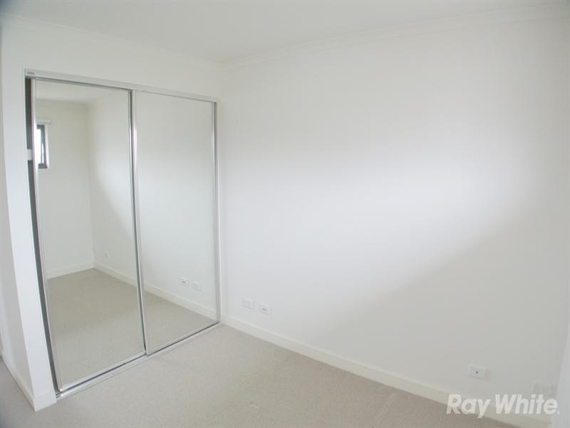 12 Selhurst Park Road, Mulgrave VIC 3170