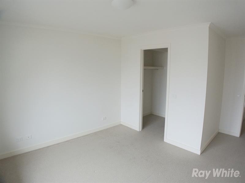 12 Selhurst Park Road, Mulgrave VIC 3170