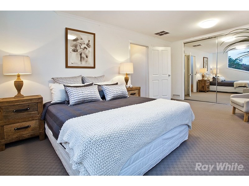 7 Page Court, Mulgrave VIC 3170