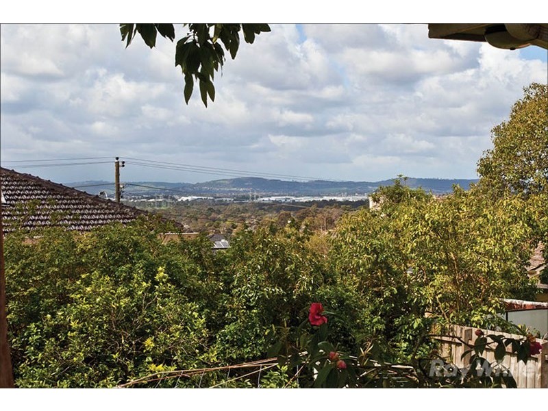 4 Brazilia Drive, Glen Waverley VIC 3150