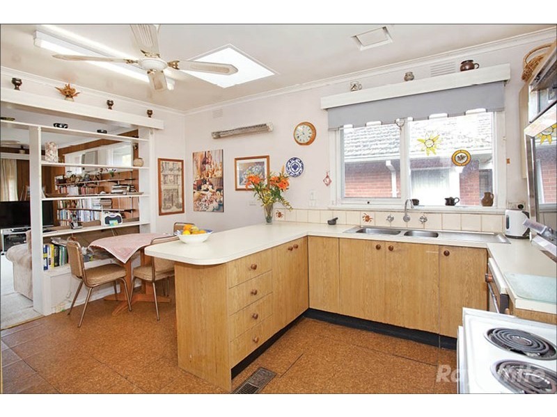 4 Brazilia Drive, Glen Waverley VIC 3150