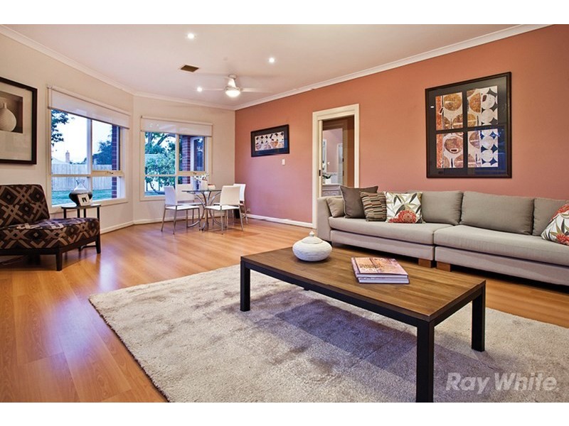 100 Roslyn Street, Burwood VIC 3125