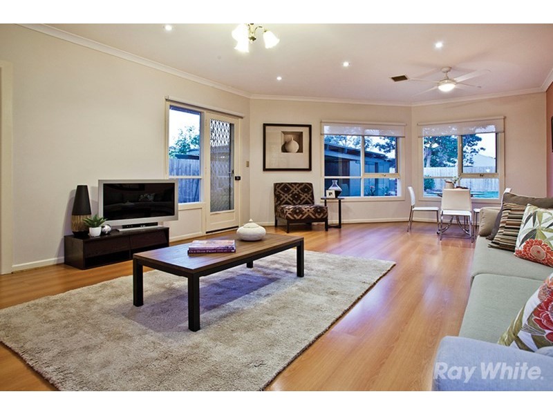 100 Roslyn Street, Burwood VIC 3125