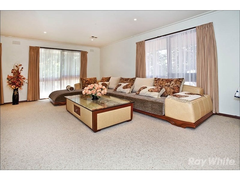 12 Lilian Street, Glen Waverley VIC 3150