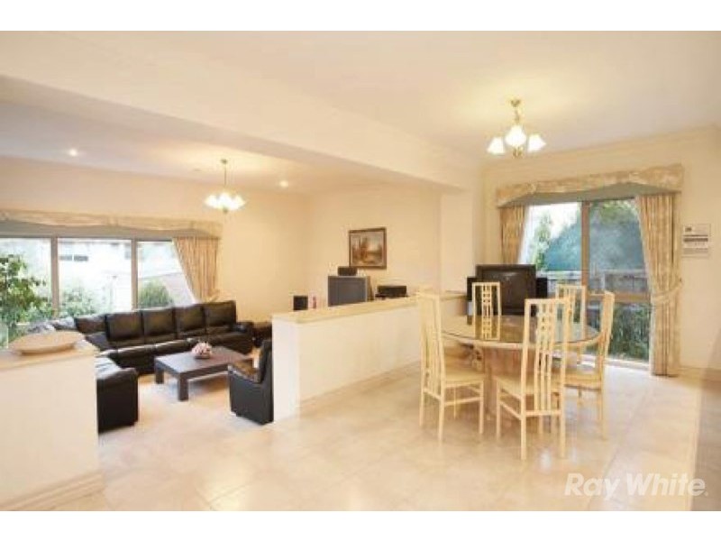 35 Strathconnan Place, Wheelers Hill VIC 3150