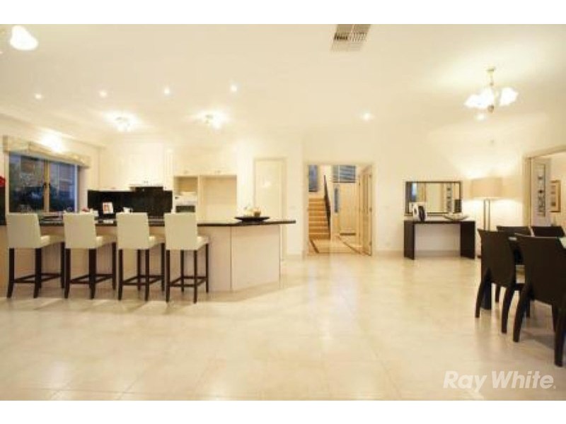 35 Strathconnan Place, Wheelers Hill VIC 3150