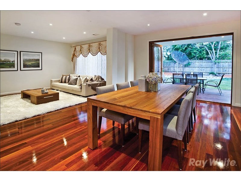 27 Crown Street, Glen Waverley VIC 3150