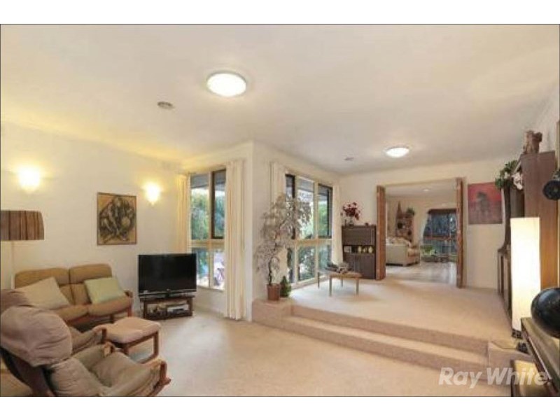 24 Ballina Terrace, Vermont South VIC 3133