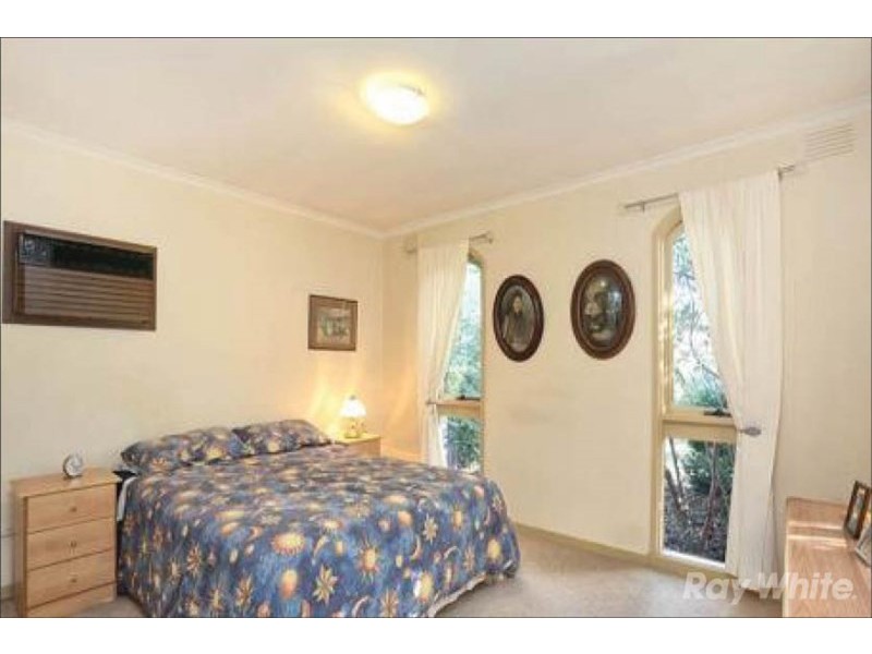 24 Ballina Terrace, Vermont South VIC 3133