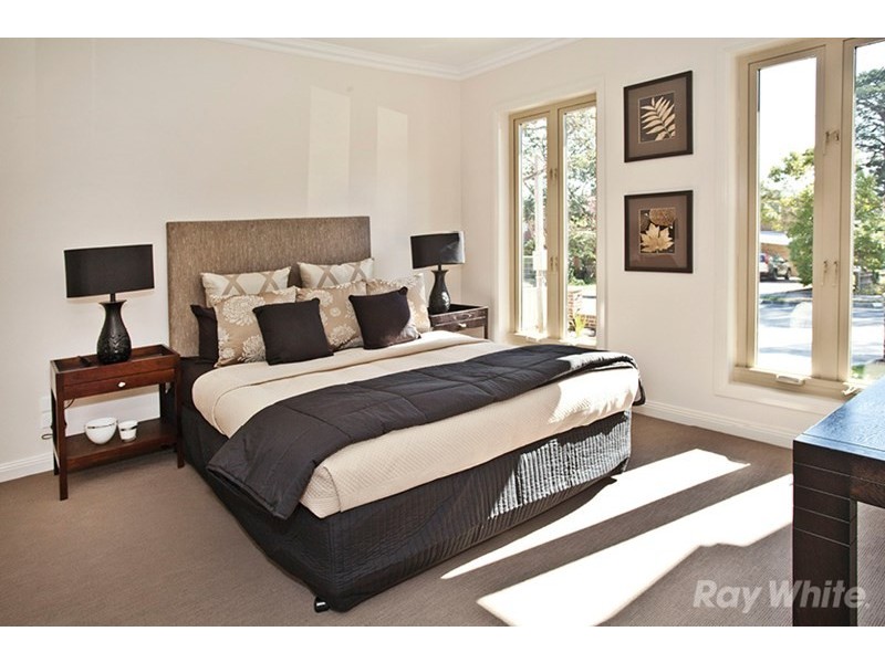 1/36 Pepperell Avenue, Glen Waverley VIC 3150