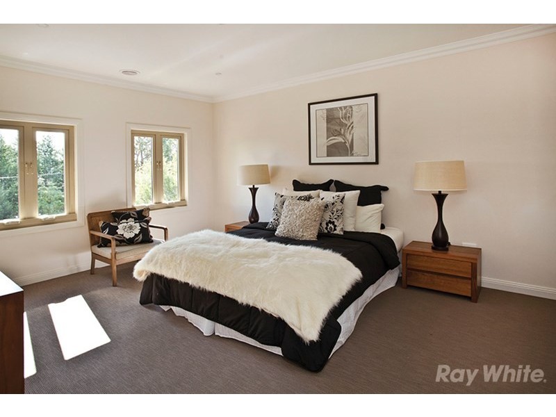 1/36 Pepperell Avenue, Glen Waverley VIC 3150