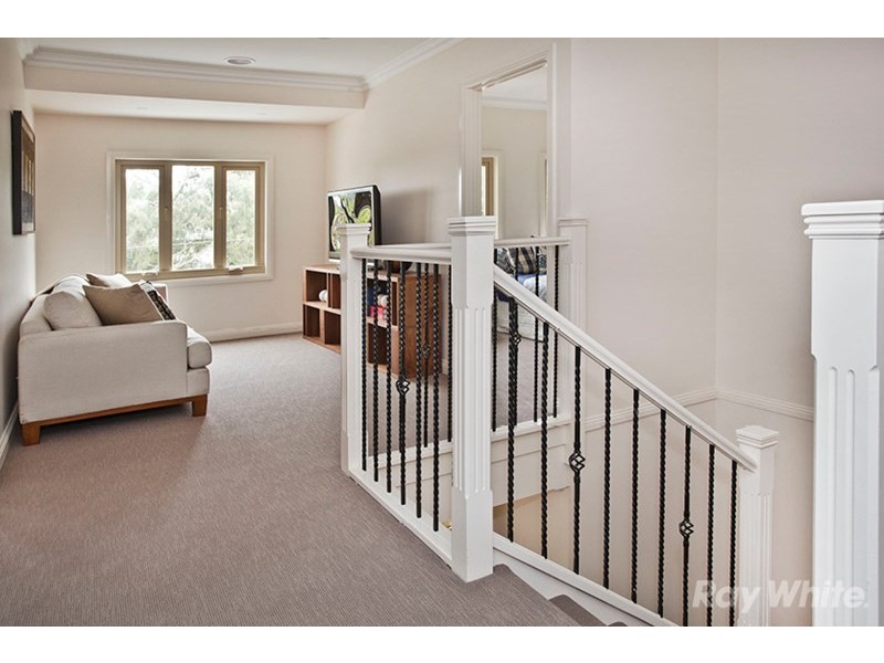 1/36 Pepperell Avenue, Glen Waverley VIC 3150