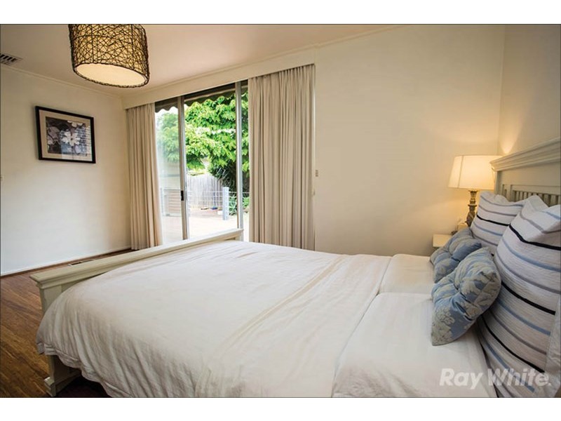 27 Sadie Street, Mount Waverley VIC 3149