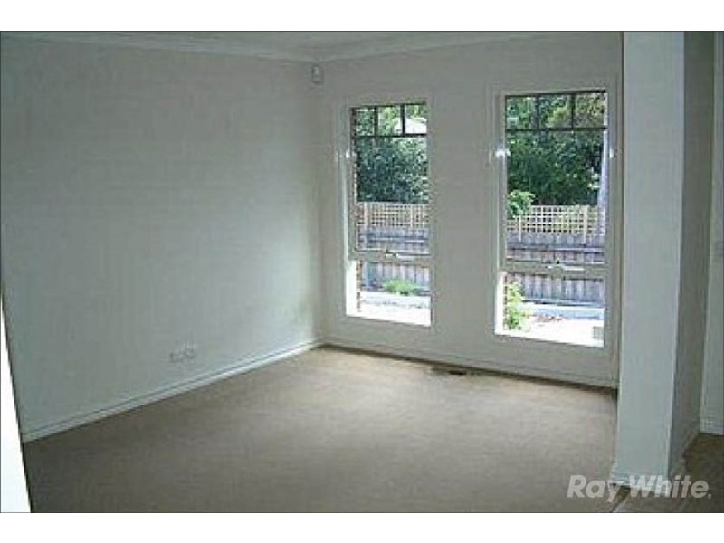 4/7 Mitchell Road, Mont Albert North VIC 3129