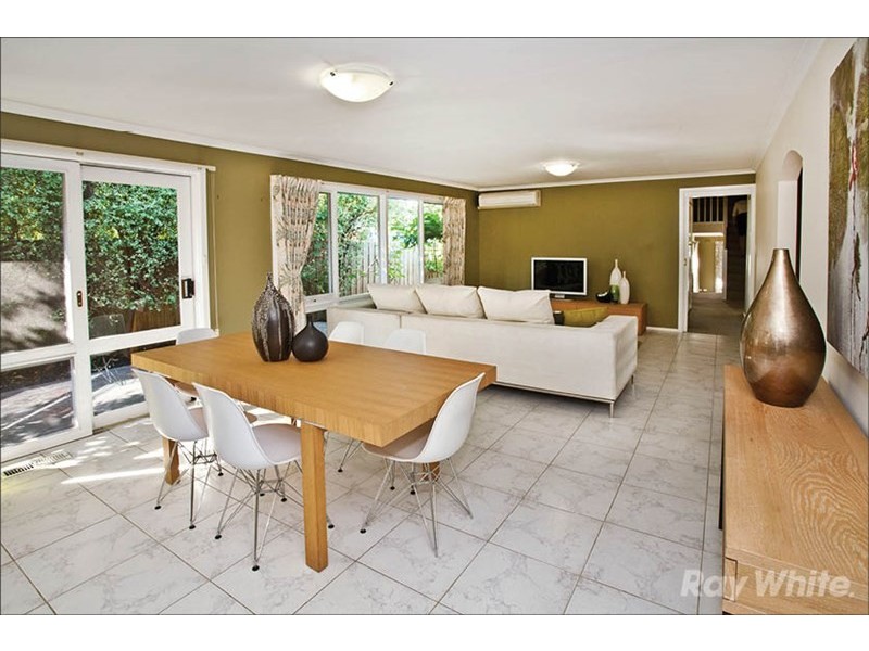 3 Eriden Close, Glen Waverley VIC 3150