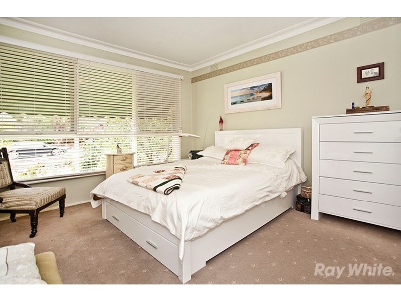 12 Brighton Street, Glen Waverley VIC 3150