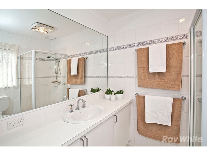 6 Highwood Drive, Wheelers Hill VIC 3150