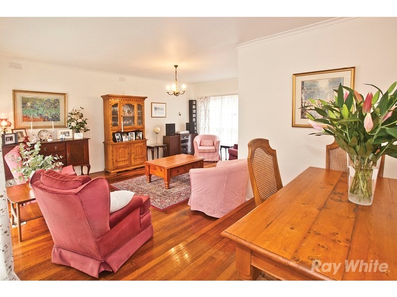 22 Hallows Street, Glen Waverley VIC 3150