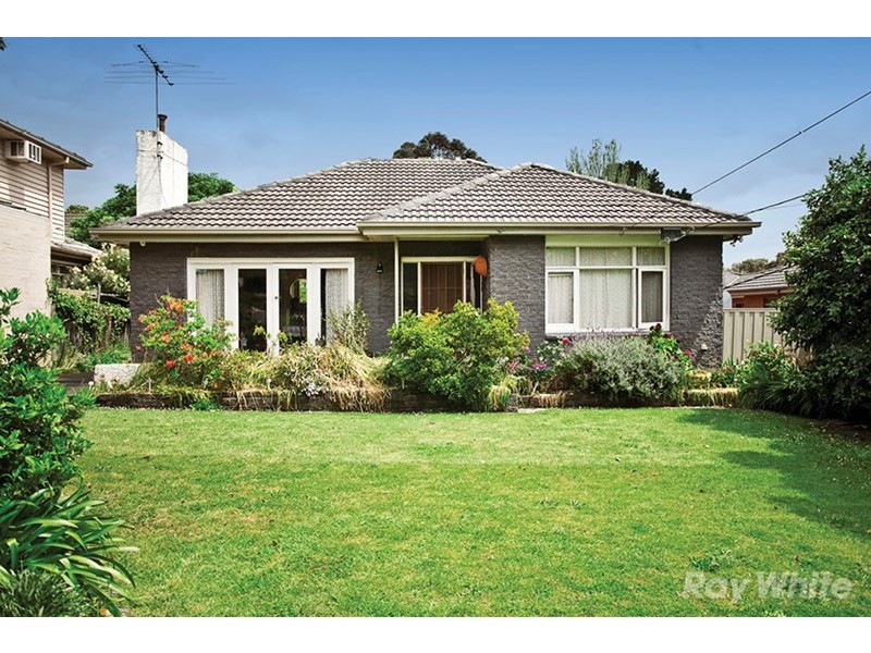 46 Larch Crescent, Mount Waverley VIC 3149