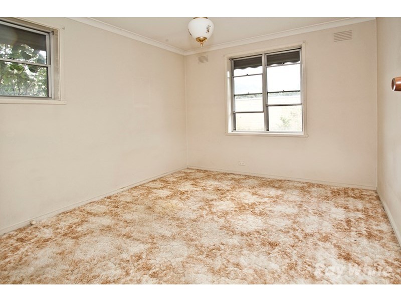 53 Rivett Crescent, Mulgrave VIC 3170