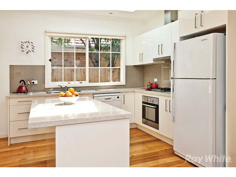 13 Inverell Avenue, Mount Waverley VIC 3149