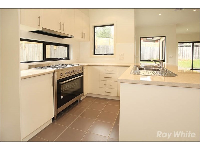 2/5 Browns Road, Clayton VIC 3168
