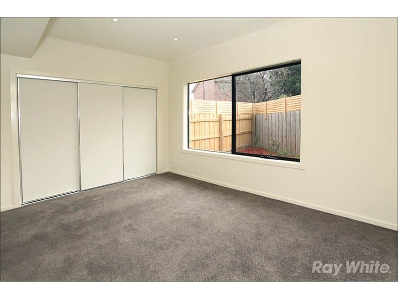 2/5 Browns Road, Clayton VIC 3168