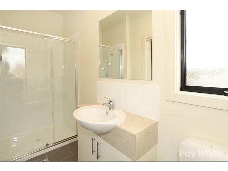 2/5 Browns Road, Clayton VIC 3168