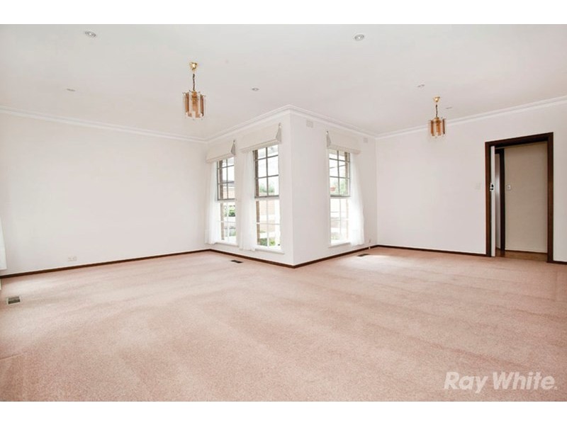 89 Strada Crescent, Wheelers Hill VIC 3150