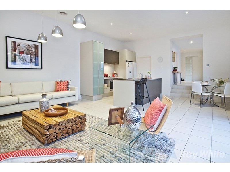 49 Waverley Park Drive, Mulgrave VIC 3170