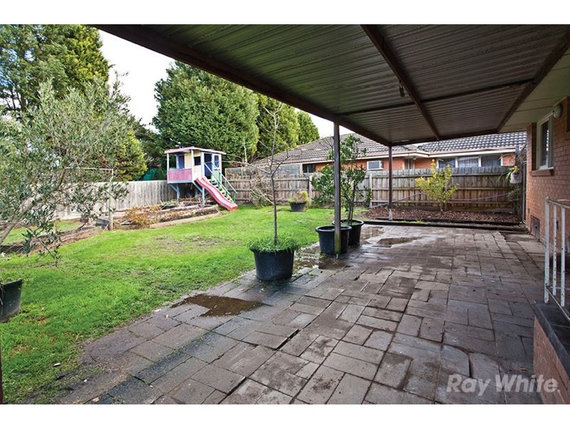 848 High Street Road, Glen Waverley VIC 3150