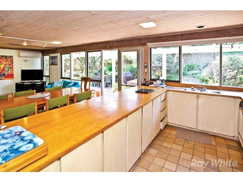 6 Tawonga Court, Glen Waverley VIC 3150