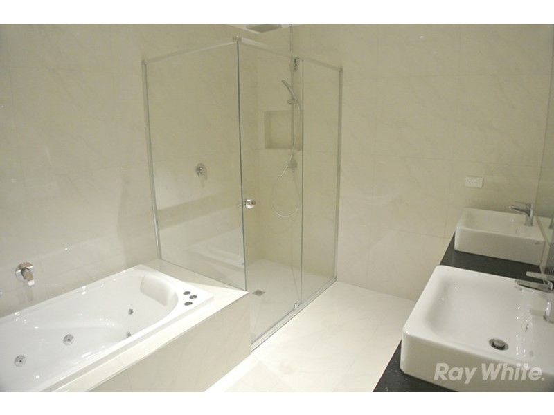 3B View Road, Glen Waverley VIC 3150