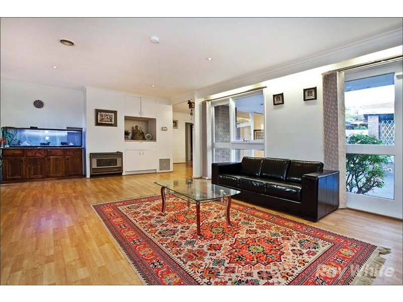 38 Denver Crescent, Mulgrave VIC 3170